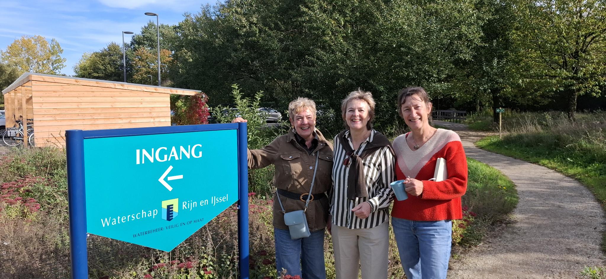 Louky Scheltema, Alice te Wechel van de BBKB organisatie en Louisa Remesal van Waterschap Rijn en IJssel
